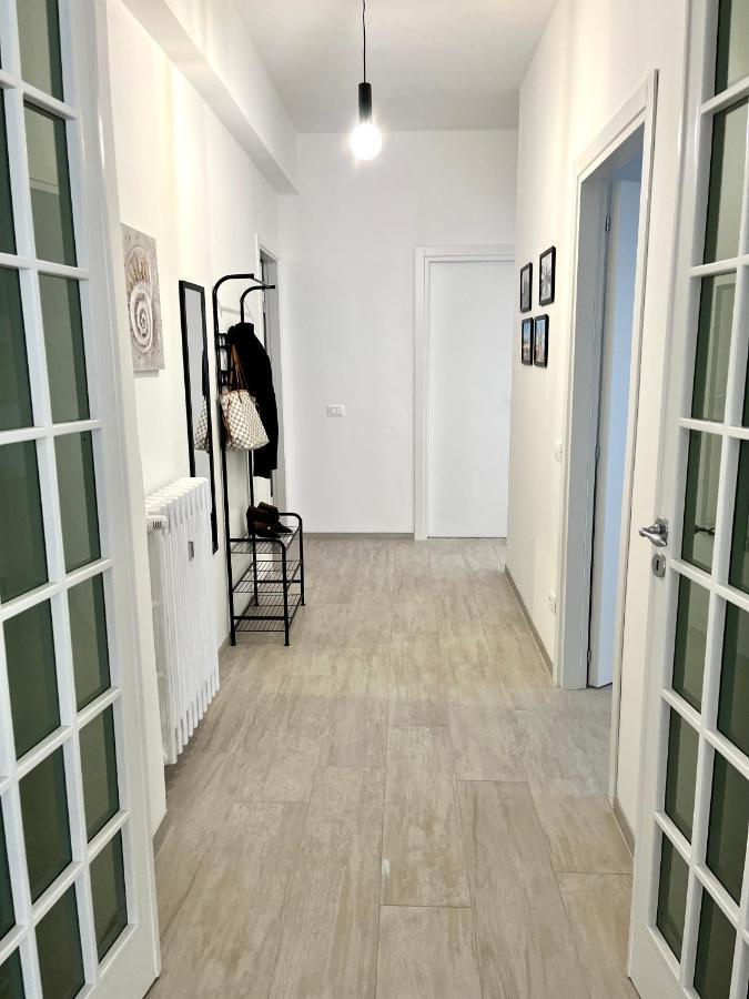 רימיני Marina Centro Harbor Apartment מראה חיצוני תמונה